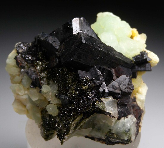 Babingtonite with Prehnite