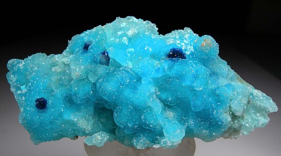 Veszelyite on Hemimorphite