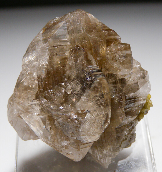Cerussite on Mimetite