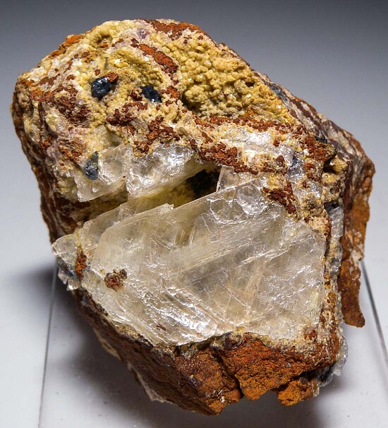 Scorodite with Selenite