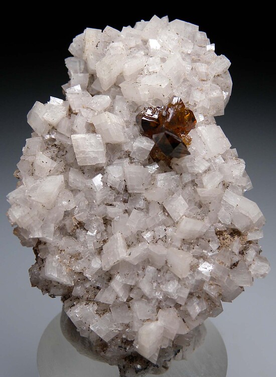 Sphalerite on Dolomite