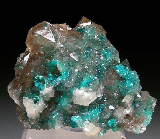 Dioptase in Quartz