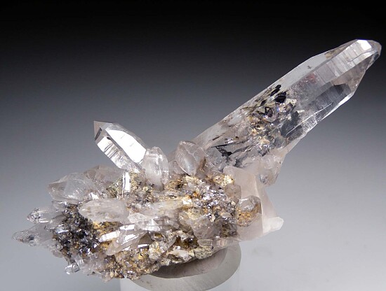 Hematite in Quartz