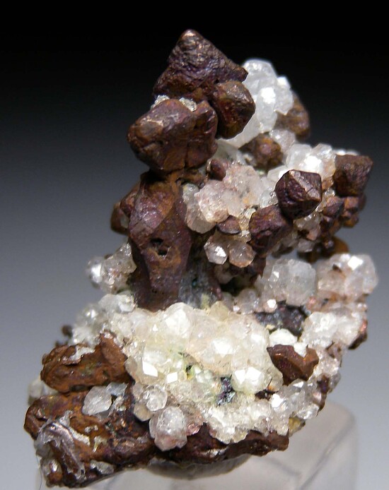 Copper with Analcime