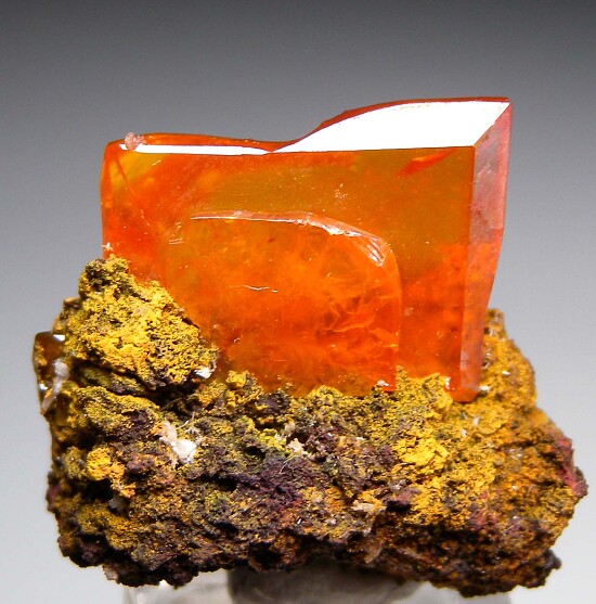 Wulfenite