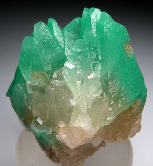 Malachite in Calcite