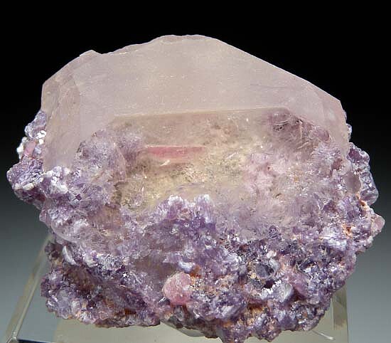 Tourmaline in Morganite