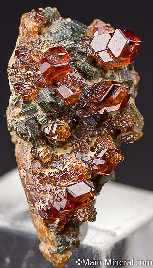 Grossular with Clinochlore