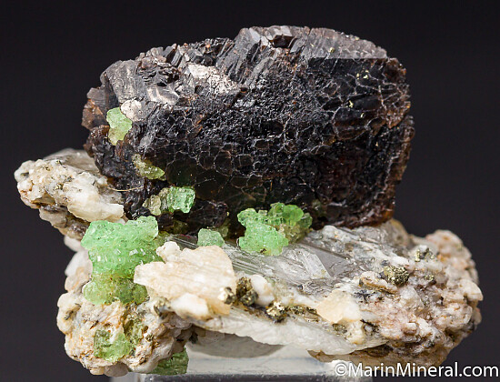 Titanite with Tsavorite on Calcite
