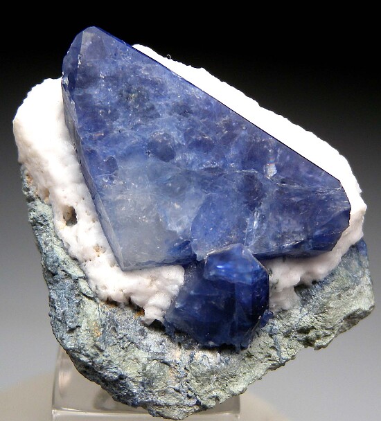 Benitoite