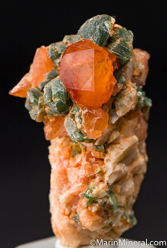 Garnet with Clinochlore