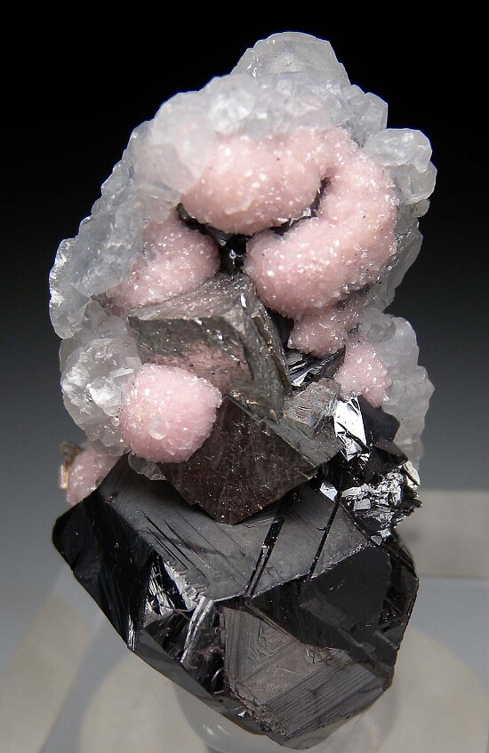 Rhodochrosite, Arsenopyite, Sphalerite, Calcite