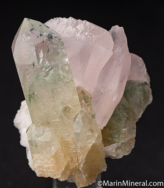 Manganocalcite on Quartz