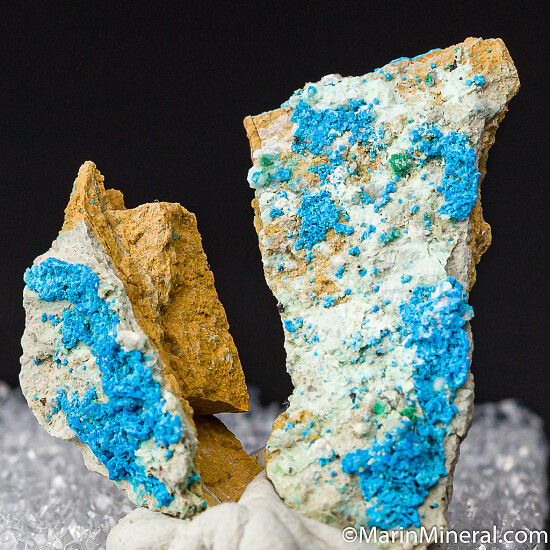 Decrespignyite and Tengerite