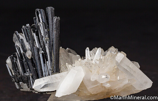 Huebnerite with Quartz
