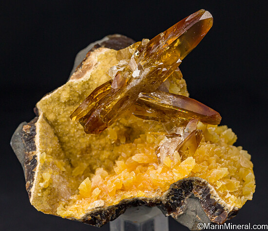 Barite on Calcite