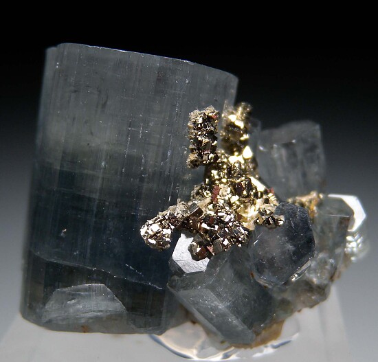 Apatite, Pyrite