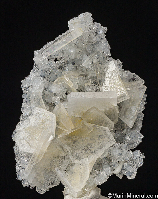Barite on Quartz