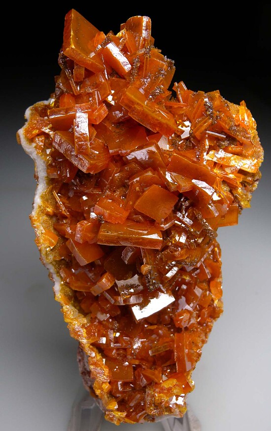 Wulfenite with Descloisite
