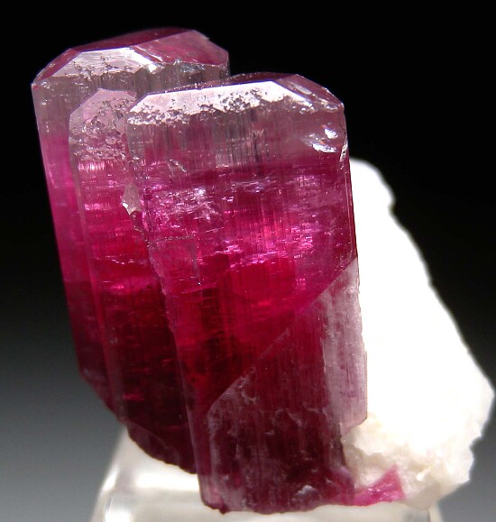 Tourmaline on Feldspar