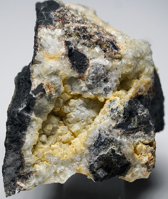 Fluellite