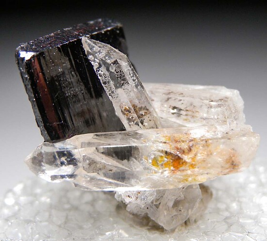 Hubnerite with Quartz