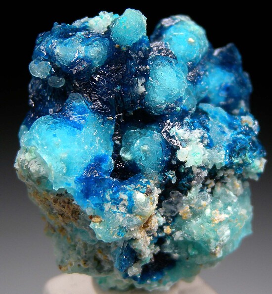 Veszelyite on Hemimorphite