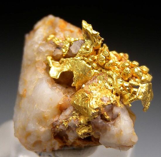 Gold on Quartz