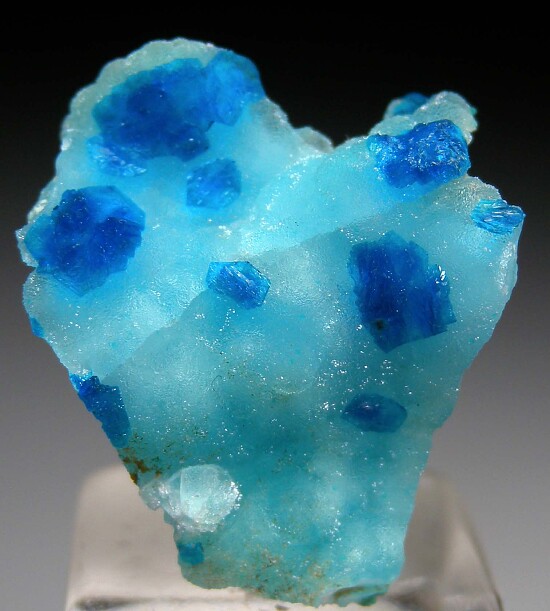 Veszelyite on Hemimorphite