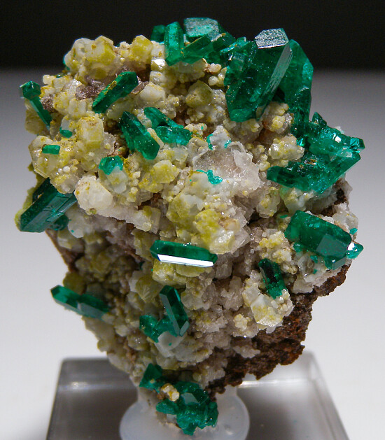Willemite and Dioptase