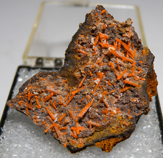 Dundasite with Crocoite