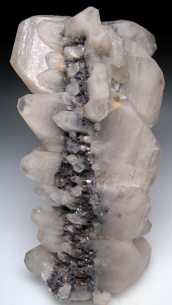'Gitter' Quartz ps. Feldspar