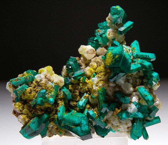 Willemite and Dioptase