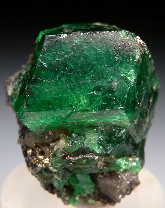 Tsavorite