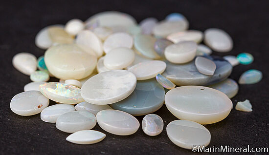 Opal gemstones