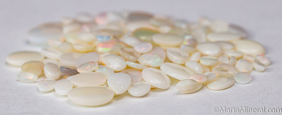 Opal gemstones