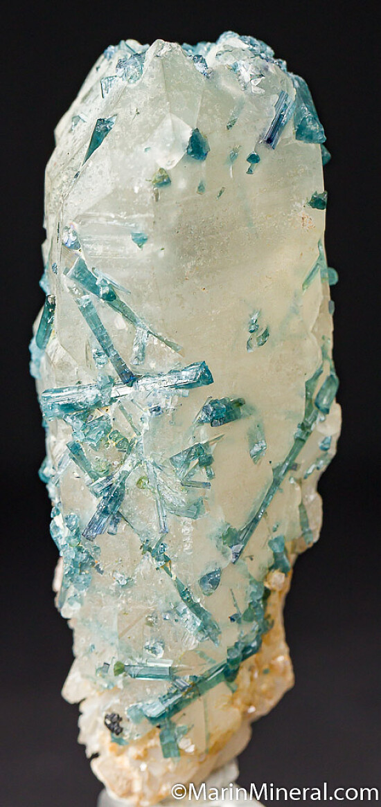 Indicolite on Quartz