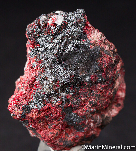 Hausmannite on Andradite