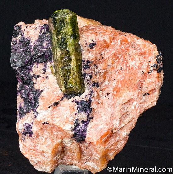 Apatite on Calcite, Fluorite