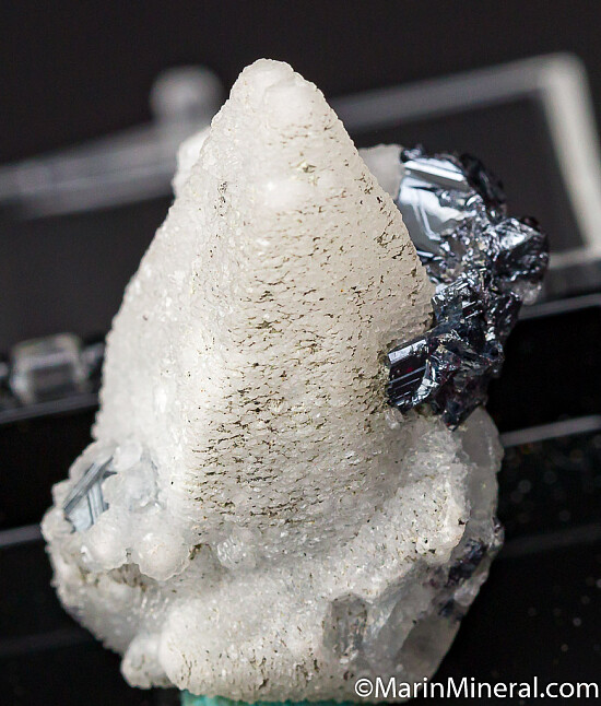 Pyrargyrite with Calcite