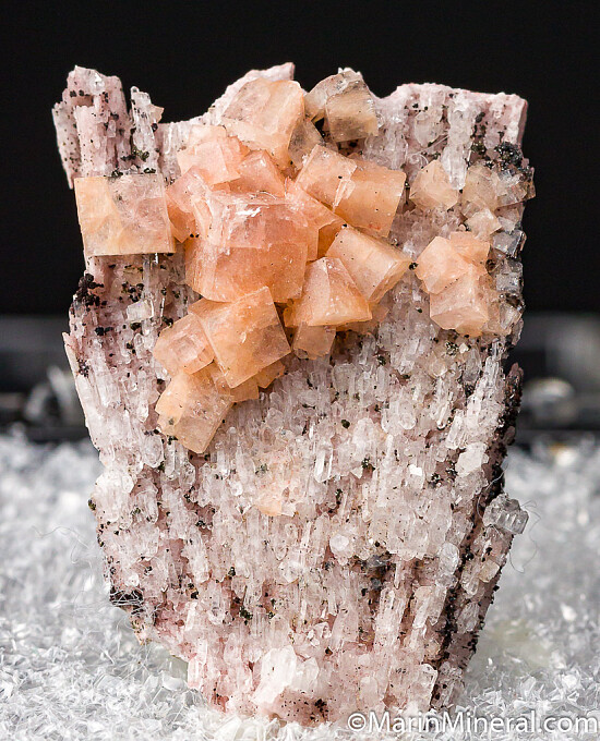 Chabazite on Quartz cast after Anhydrite