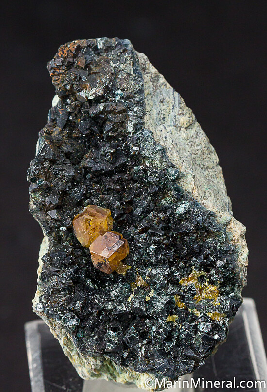 Andradite var. Topazolite