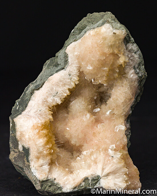 Thompsonite with Mesolite