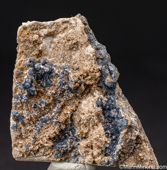 Spinel with Pargasite