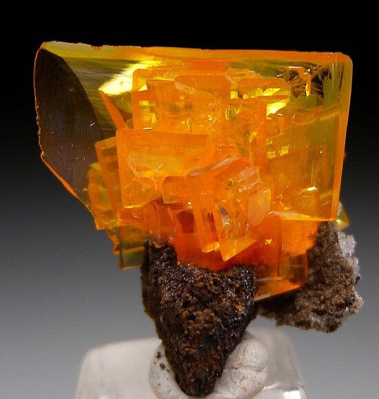 Wulfenite