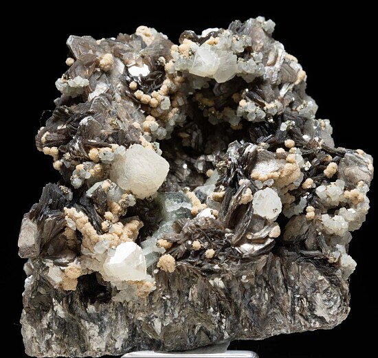Apatite, Siderite, Muscovite