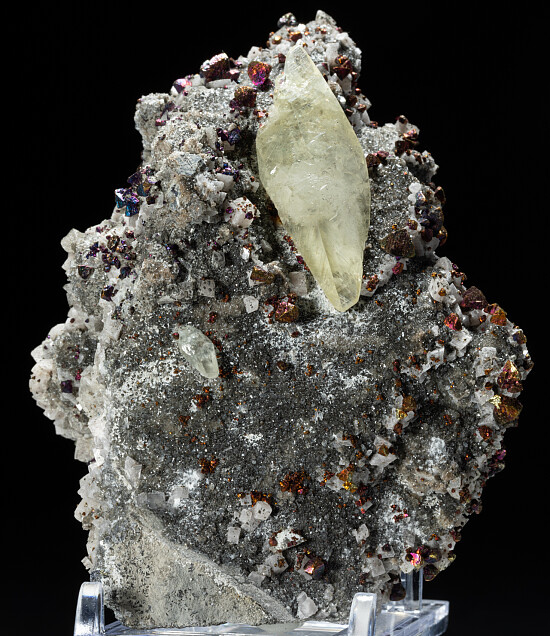 Calcite, Chalcopyrite