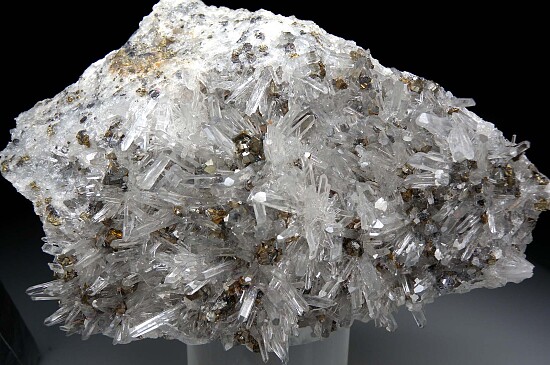 Pyrite, Chalcopyrite, Quartz