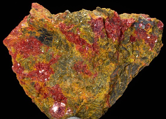 Getchellite with Orpiment