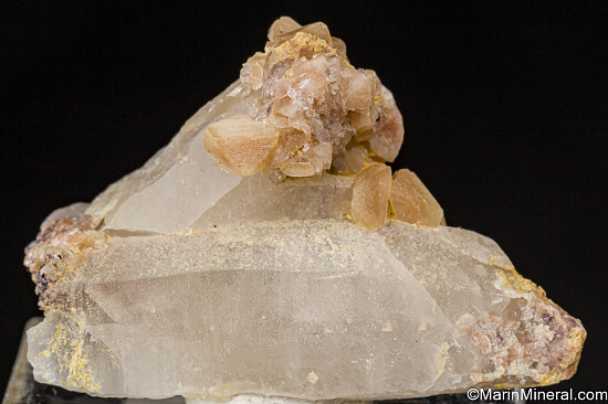 Woodhouseite on Quartz